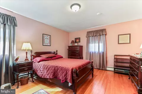 518 Broadview Rd, Upper Darby, PA 19082 photo 17