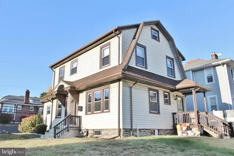 825 Washington Ave, Prospect Park, PA 19076