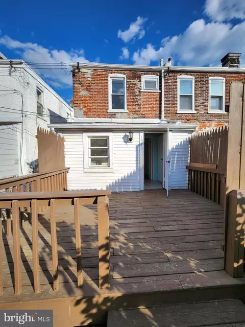 1316 E 12th St, Crum Lynne, PA 19022 photo 5