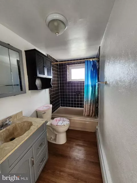 1316 E 12th St, Crum Lynne, PA 19022 photo 11