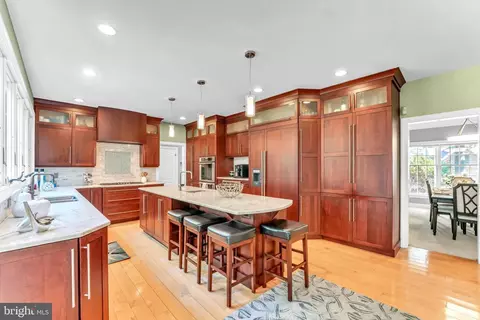 83 Old Mill Dr, Media, PA 19063