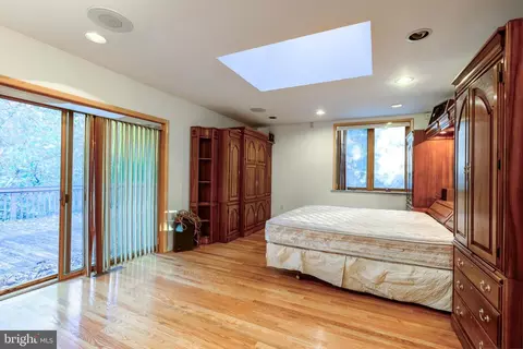 Bedroom - 820 Crestview Dr, Springfield, PA 19064 photo 1 of 2