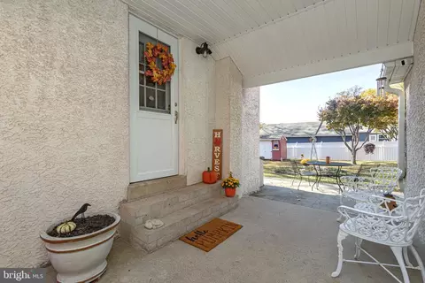 2210 Wharton Ave, Boothwyn, PA 19061 photo 4