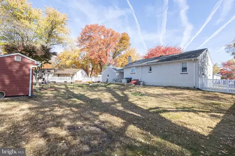 2210 Wharton Ave, Boothwyn, PA 19061 photo 24