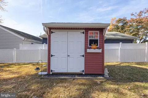 2210 Wharton Ave, Boothwyn, PA 19061 photo 23