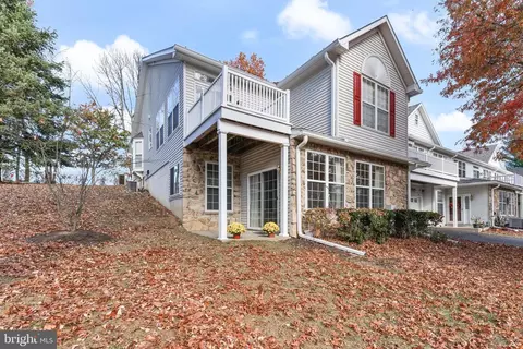 1558 Palmer Dr, Springfield, PA 19064