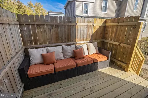 905 Green St, Marcus Hook, PA 19061 photo 14