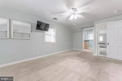 413 Golfview Rd, Wallingford, PA 19086 photo 32