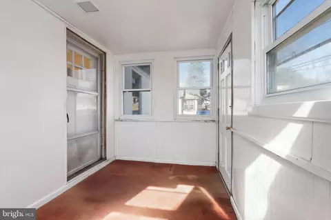 1012 Anderson Ave, Marcus Hook, PA 19061 photo 5