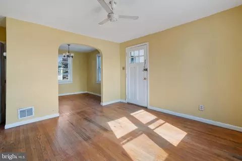 1012 Anderson Ave, Marcus Hook, PA 19061 photo 9