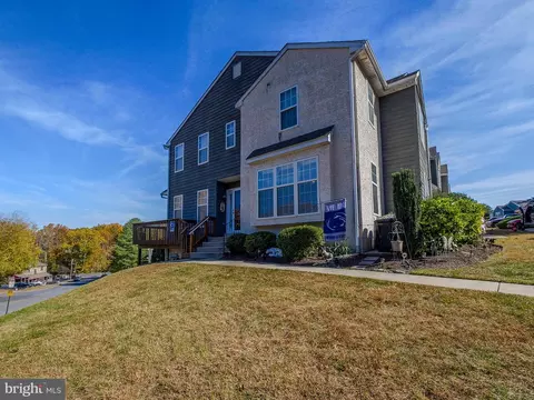 213 Moria Pl #213, Aston, PA 19014