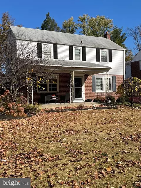 309 Twin Oaks Dr, Havertown, PA 19083
