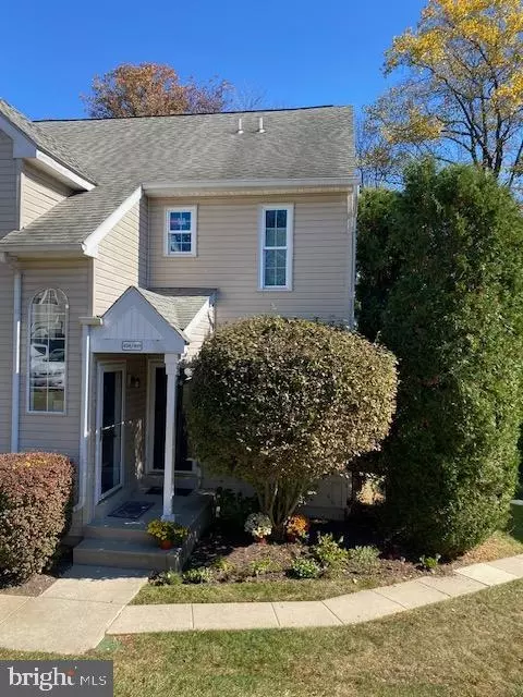 408 Derry Dr #408, Aston, PA 19014