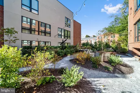 427 E Lancaster Ave #2302, Wayne, PA 19087 photo 9