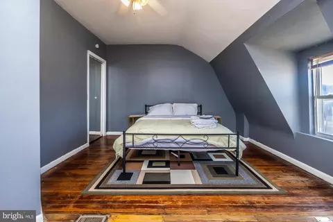 Bedroom - 45 Cedar St, Marcus Hook, PA 19061 photo 2 of 8