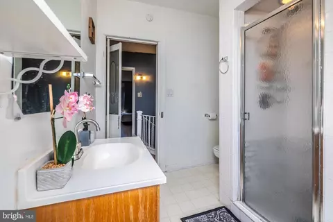 Bath - 45 Cedar St, Marcus Hook, PA 19061 photo 1 of 1