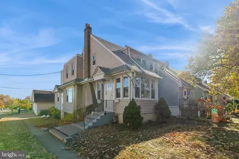 200 Trites Ave, Norwood, PA 19074