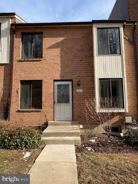 7417 Hilltop Dr, Brookhaven, PA 19015