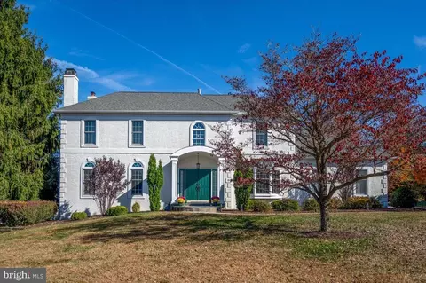 15 Colts Neck Way, Thornton, PA 19373