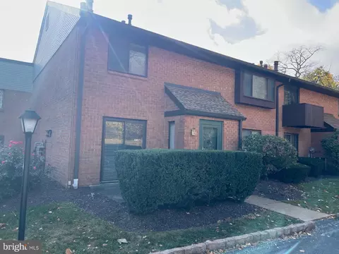 700 Ardmore Ave #210, Ardmore, PA 19003