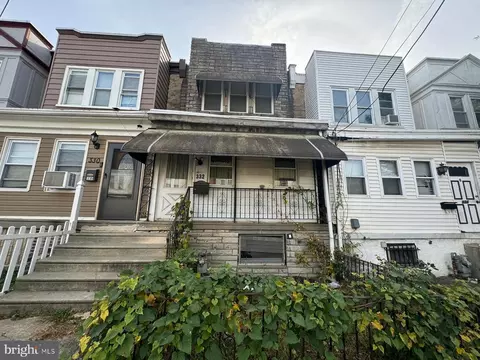 332 Darby Ter, Darby, PA 19023