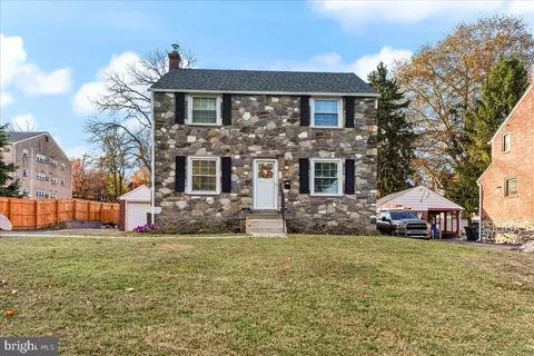 24 N New Ardmore Ave, Broomall, PA 19008