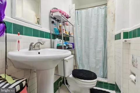 7247 Calvin Rd, Upper Darby, PA 19082 photo 9