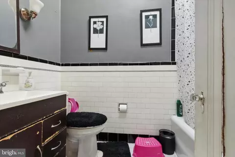 7247 Calvin Rd, Upper Darby, PA 19082 photo 12