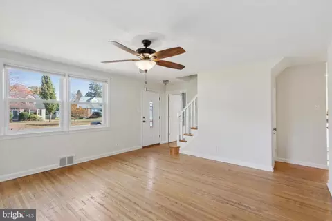 306 Taylor Rd, Springfield, PA 19064 photo 3