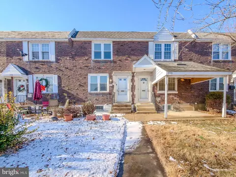 238 Gramercy Dr, Clifton Heights, PA 19018
