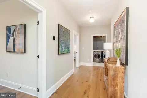 Entry Way - 321 E Beechtree Ln, Wayne, PA 19087 photo 16 of 18