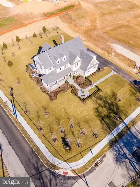 View/Area - 321 E Beechtree Ln, Wayne, PA 19087 photo 3 of 5