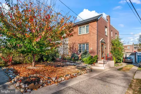 1241 Roosevelt Dr, Havertown, PA 19083