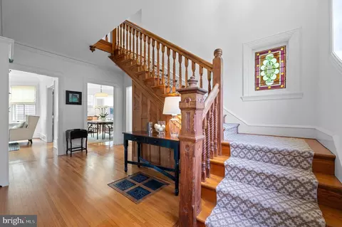Entry Way - 218 Lansdowne Ave, Wayne, PA 19087 photo 1 of 6