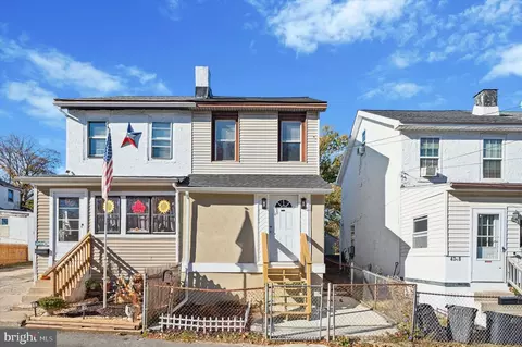4350 Ridge Rd, Trainer, PA 19061