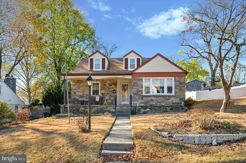 222 Fairhill Rd, Morton, PA 19070