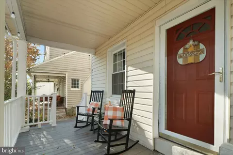 Exterior - 264 Powell Rd, Springfield, PA 19064 photo 2 of 7