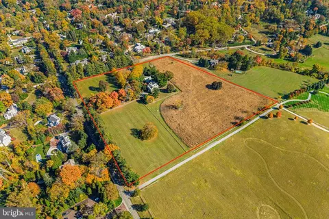 View/Area - 705 Church Rd, Wayne, PA 19087 photo 1 of 3