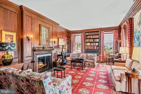 Living - 705 Church Rd, Wayne, PA 19087 photo 3 of 6