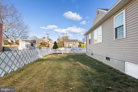610 Hey Ln, Springfield, PA 19064 photo 12