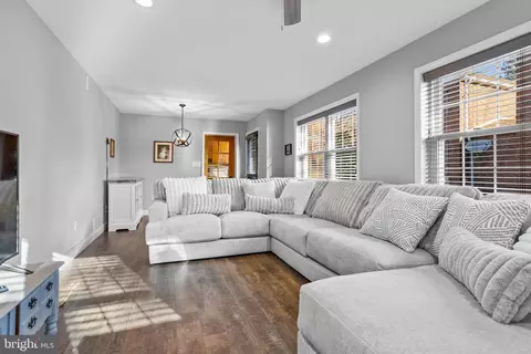 610 Hey Ln, Springfield, PA 19064 photo 27