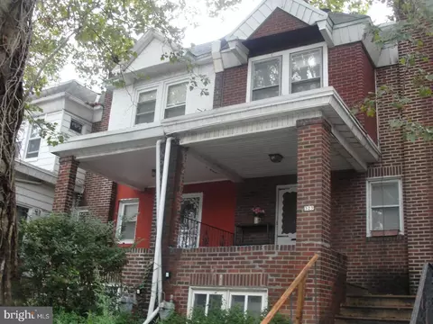 323 Huntley Rd, Upper Darby, PA 19082