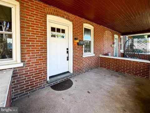 Exterior - 1124 Washington Ave, Marcus Hook, PA 19061 photo 3 of 3