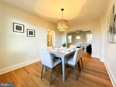 Dining - 1124 Washington Ave, Marcus Hook, PA 19061 photo 2 of 2