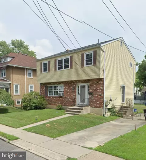 1110 Walnut St, Darby, PA 19023