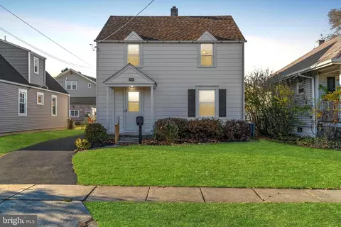 304 Ryanard Rd, Wallingford, PA 19086