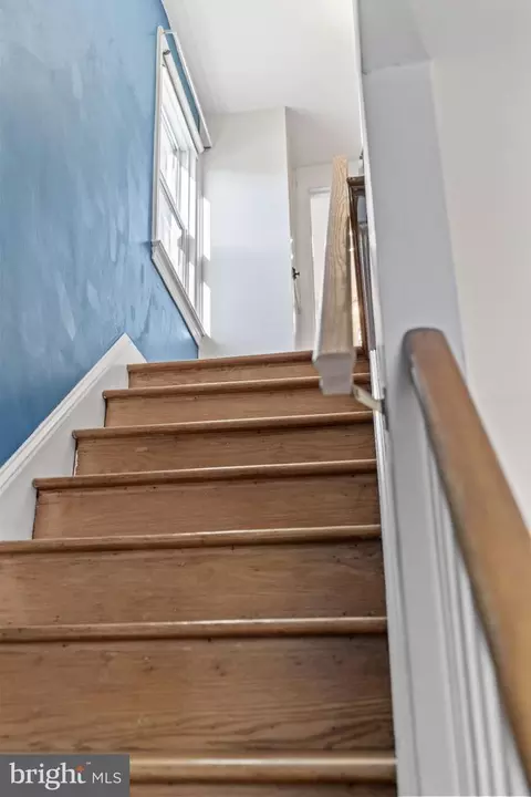 Entry Way - 304 Ryanard Rd, Wallingford, PA 19086 photo 1 of 2