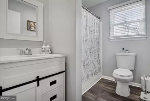 Entry Way - 233 Bridge Rd, Ogden, PA 19061 photo 2 of 2