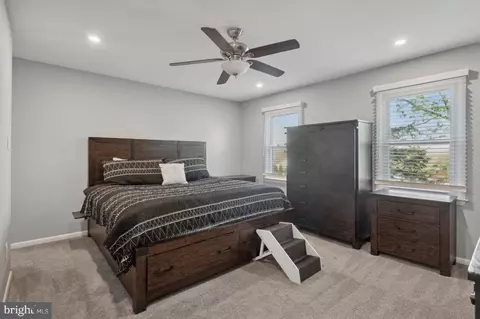 Bedroom - 233 Bridge Rd, Ogden, PA 19061 photo 3 of 4