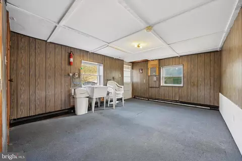 4111 Oliver Ln, Boothwyn, PA 19061 photo 24